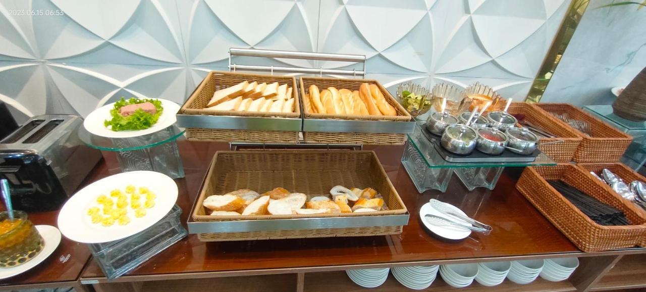 Khach San Bamboo Sai Gon Otel Ho Şi Min Dış mekan fotoğraf